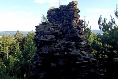 Vysoký Kámen (alias Slepice).