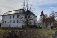 Zámek Pluhův Žďár